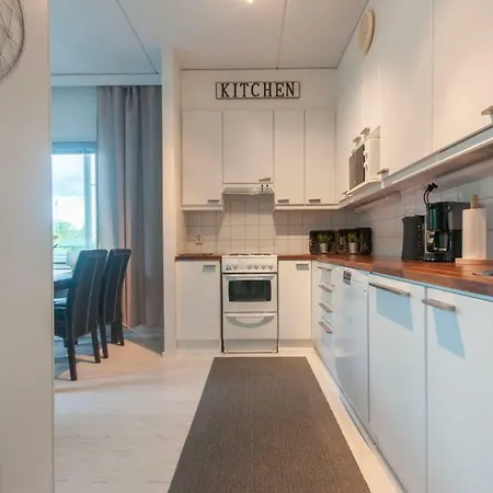 Air-Conditioned Apartment With Sauna Daire Turku